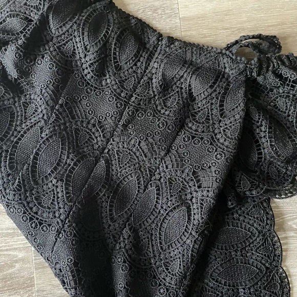 New White House Black Market Off Shoulder Dress 0P - Picture 9 of 9